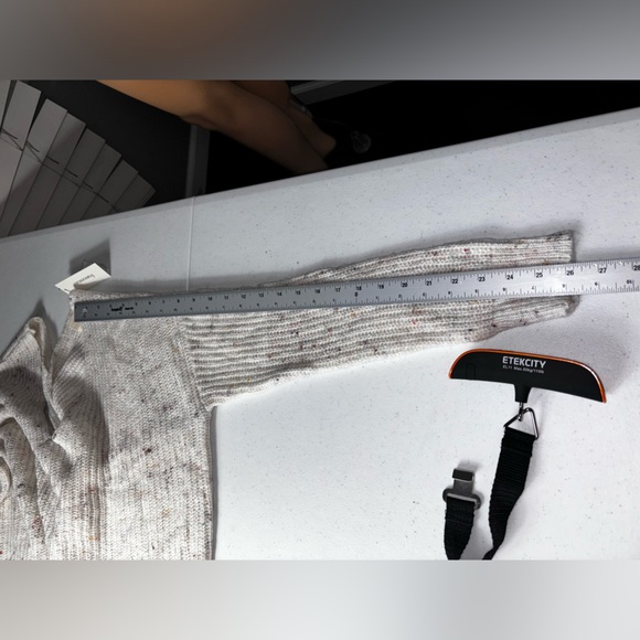 NWT Francesca’s Harper Heritage SZ S Knot Back Sweater - Picture 3 of 9